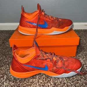 Nike zoom basketball shoes